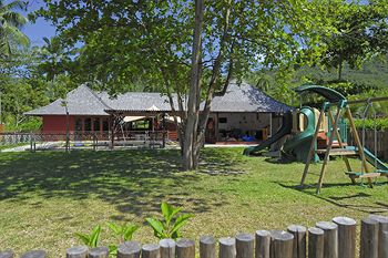 Childrens Play Area - Outdoor